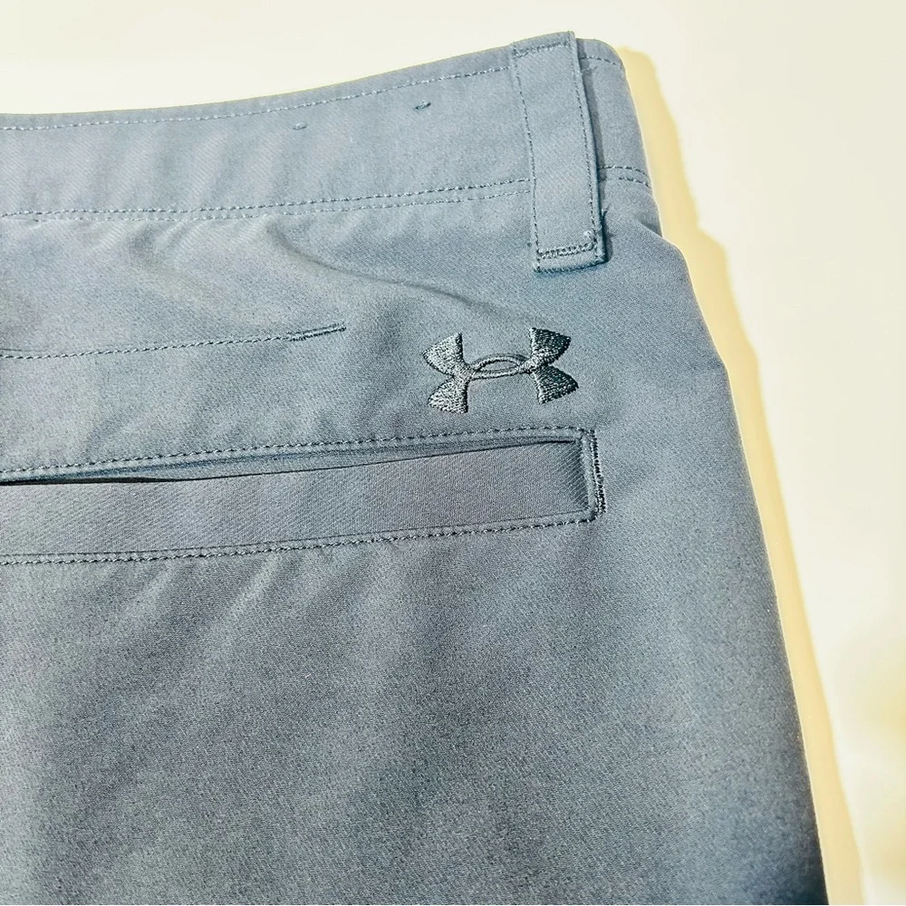 Under Armour golf shorts Heat Gear golf shorts loose fit black men Size 36 - Picture 7 of 7